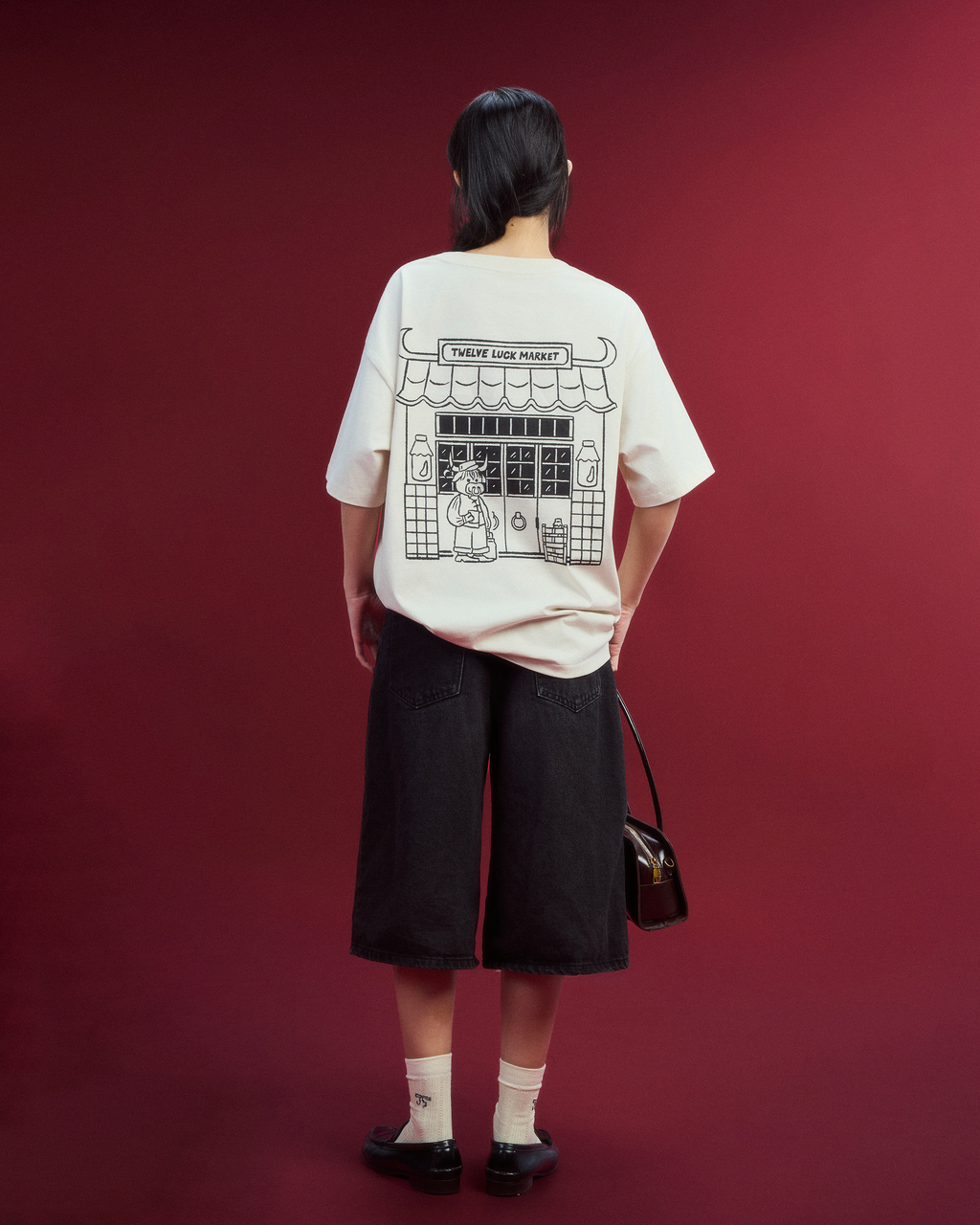 Twelve Luck Market T-Shirt - Rabbit