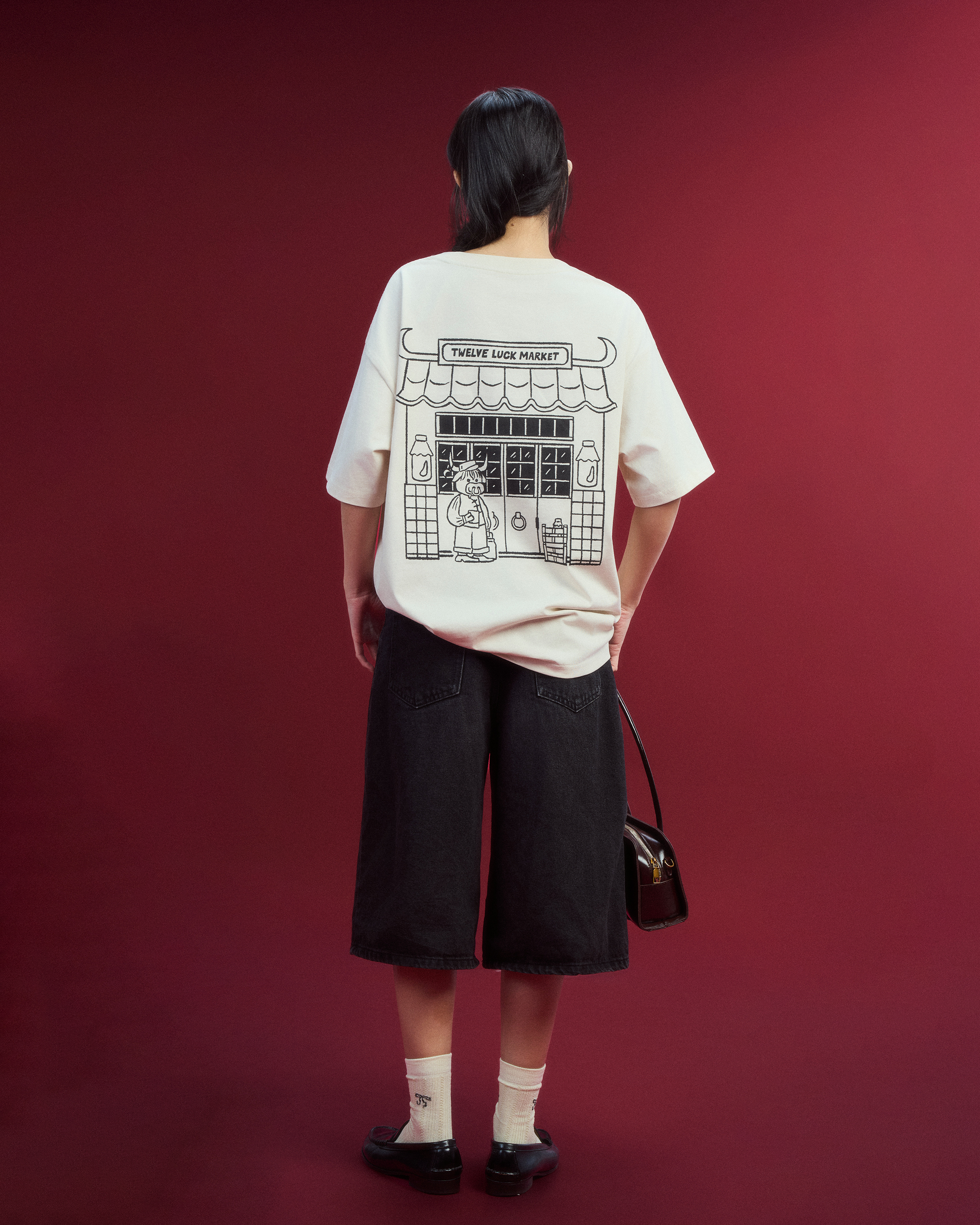 Twelve Luck Market T-Shirt - Ox