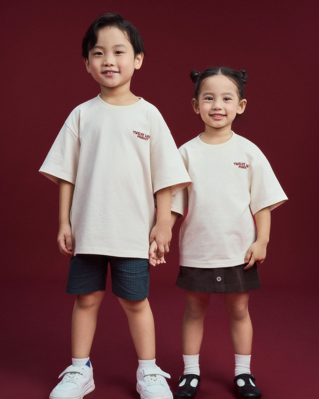 Twelve Luck Market T-Shirt - Rabbit