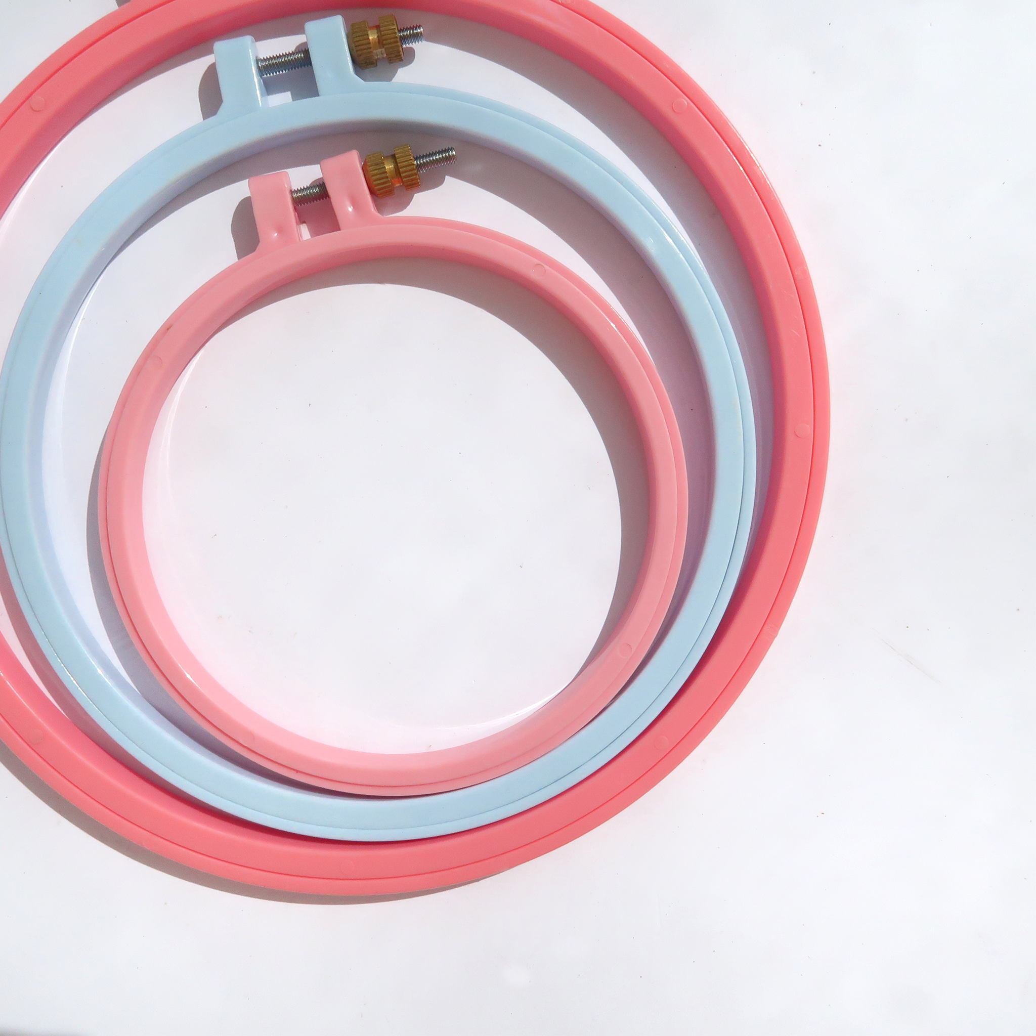 Embroidery Plastic Hoop (Pastel)