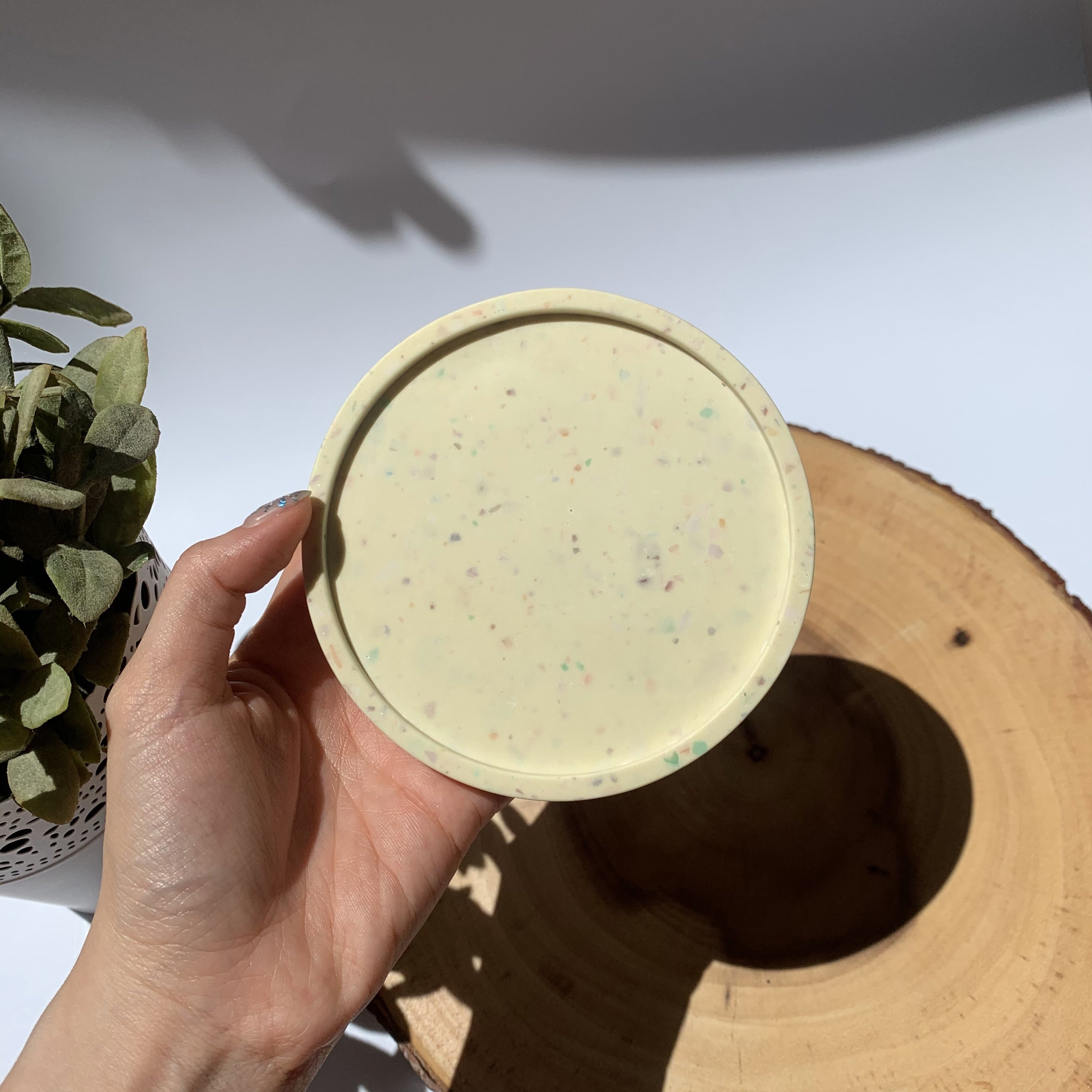 Thin Round Coaster - Lemon Speckled