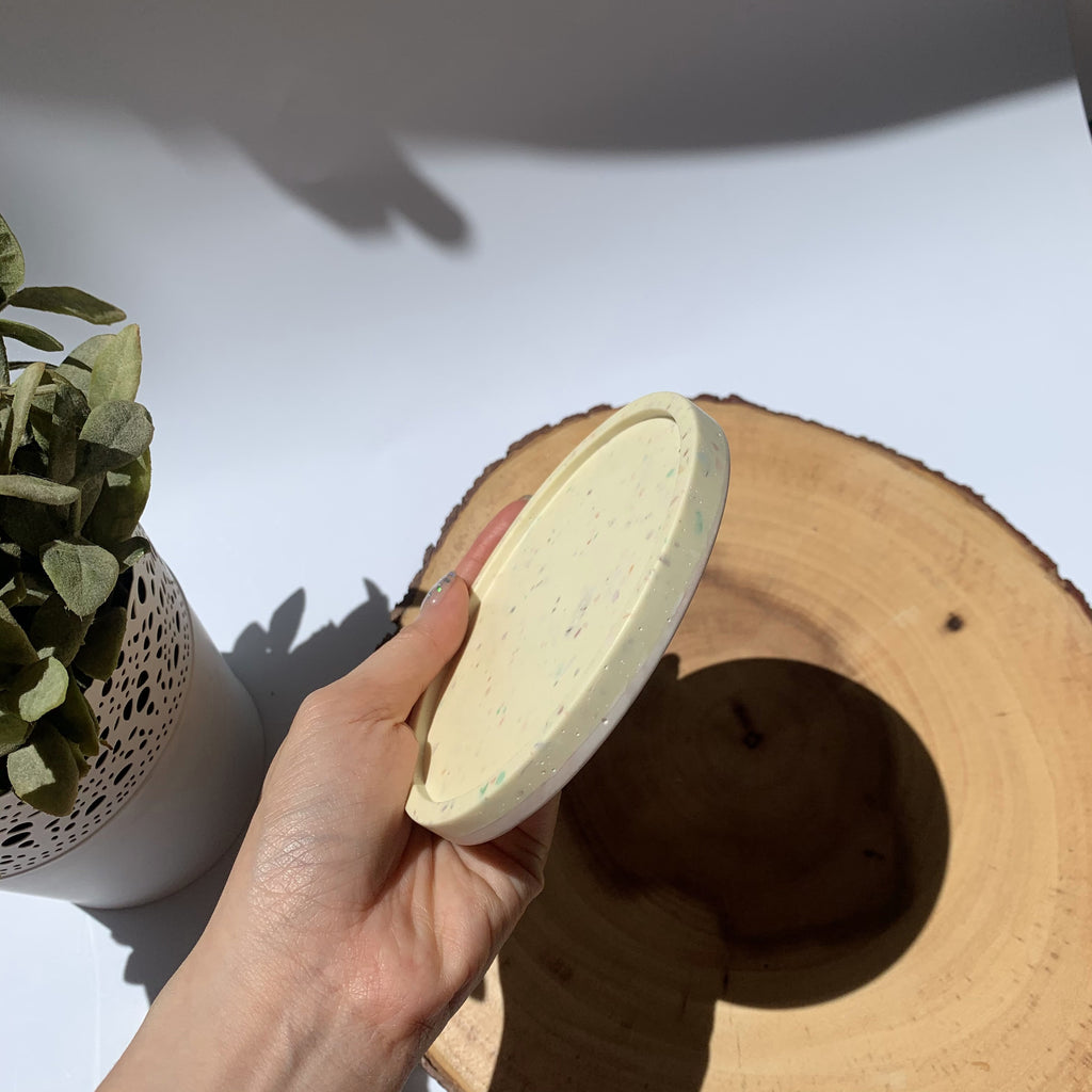 Thin Round Coaster - Lemon Speckled